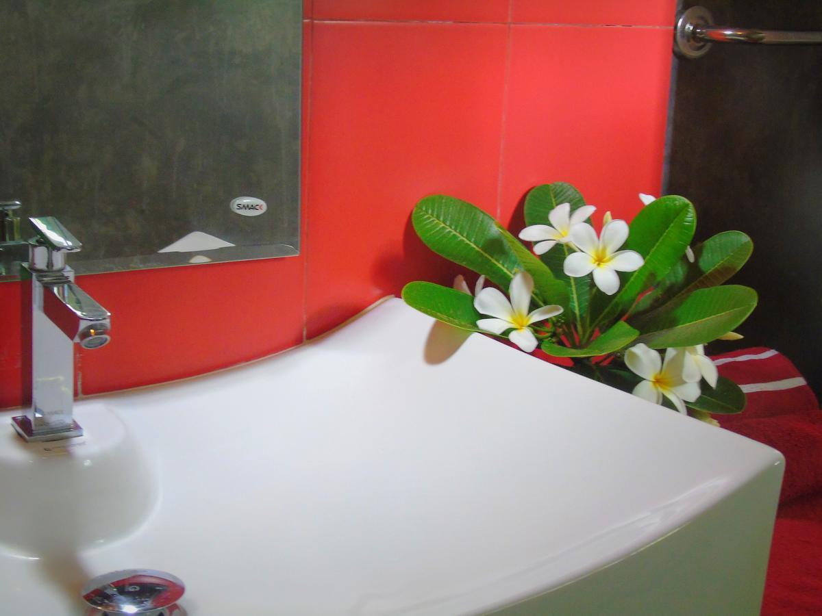 Talalla Coconut Hotel Екстер'єр фото